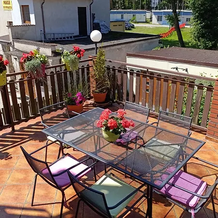 Villa Jarzebinka *